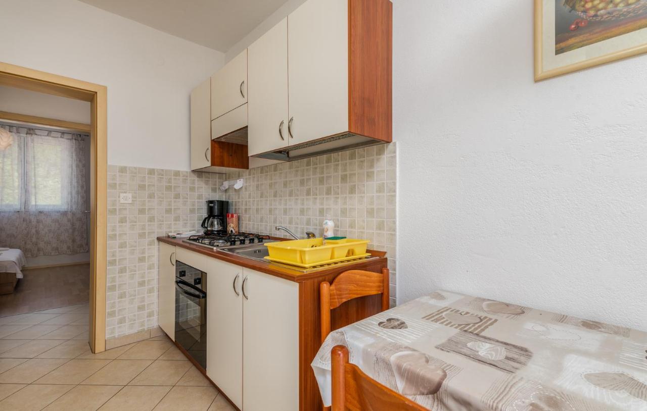 Apartments Miokovic Soline  Exterior photo